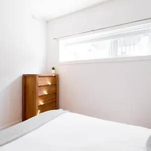 Exquisite Modern In Little Italy By Den Appartement